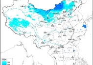 局地阵风可达10级及以上，中央气象台发布大风黄色预警|界面新闻 · 快讯