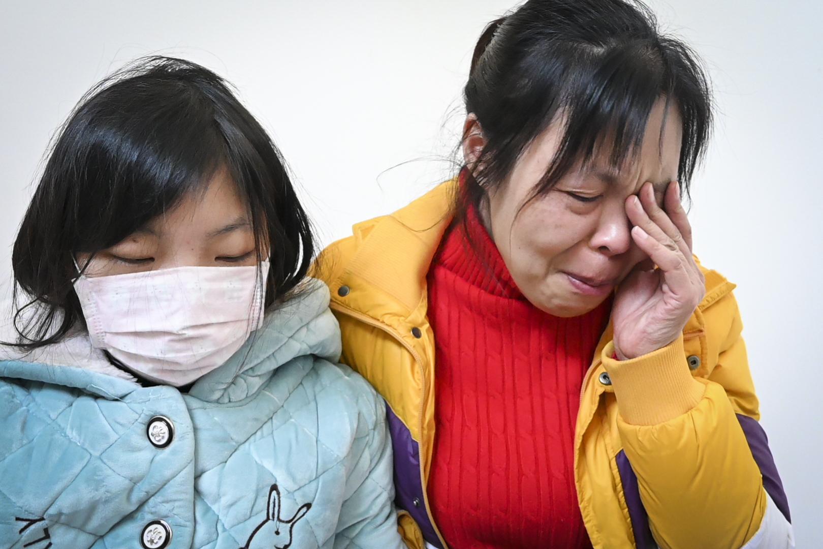 河南遭遇罕见15级大风，落地窗被整扇拔掉——风的力量与防护措施河南遭遇14级大风