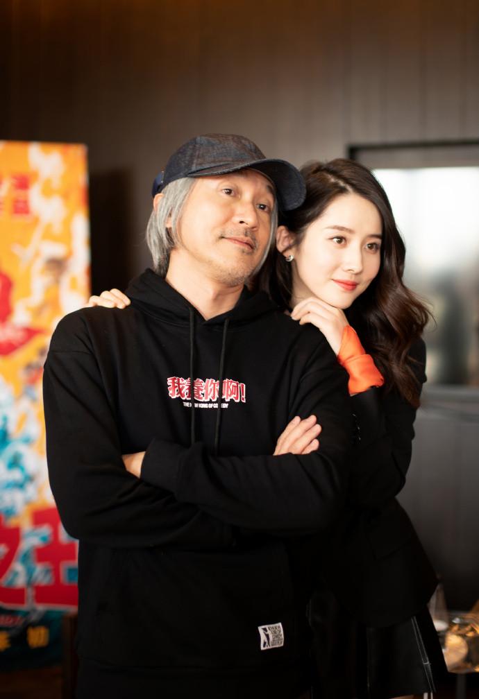 美人鱼电影，周星驰的奇幻浪漫之旅美人鱼电影周星驰版