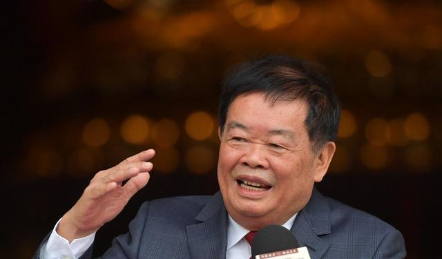 曹德旺呼吁拆除围墙，开放与合作的共赢之路曹德旺房子视频