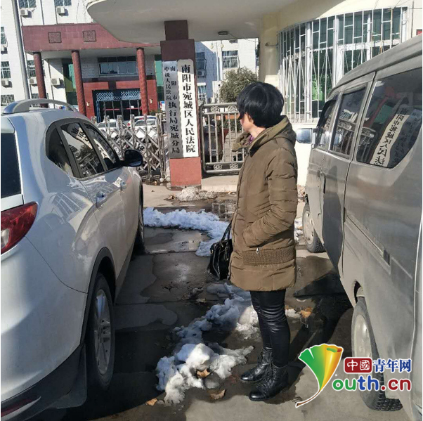 肇事者态度恶劣，一家三口遭遇车祸后的心酸历程一家三口被撞身亡新闻